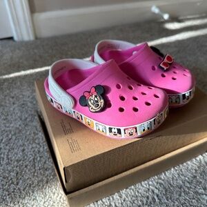 Toddler girl Minnie Mouse Crocs